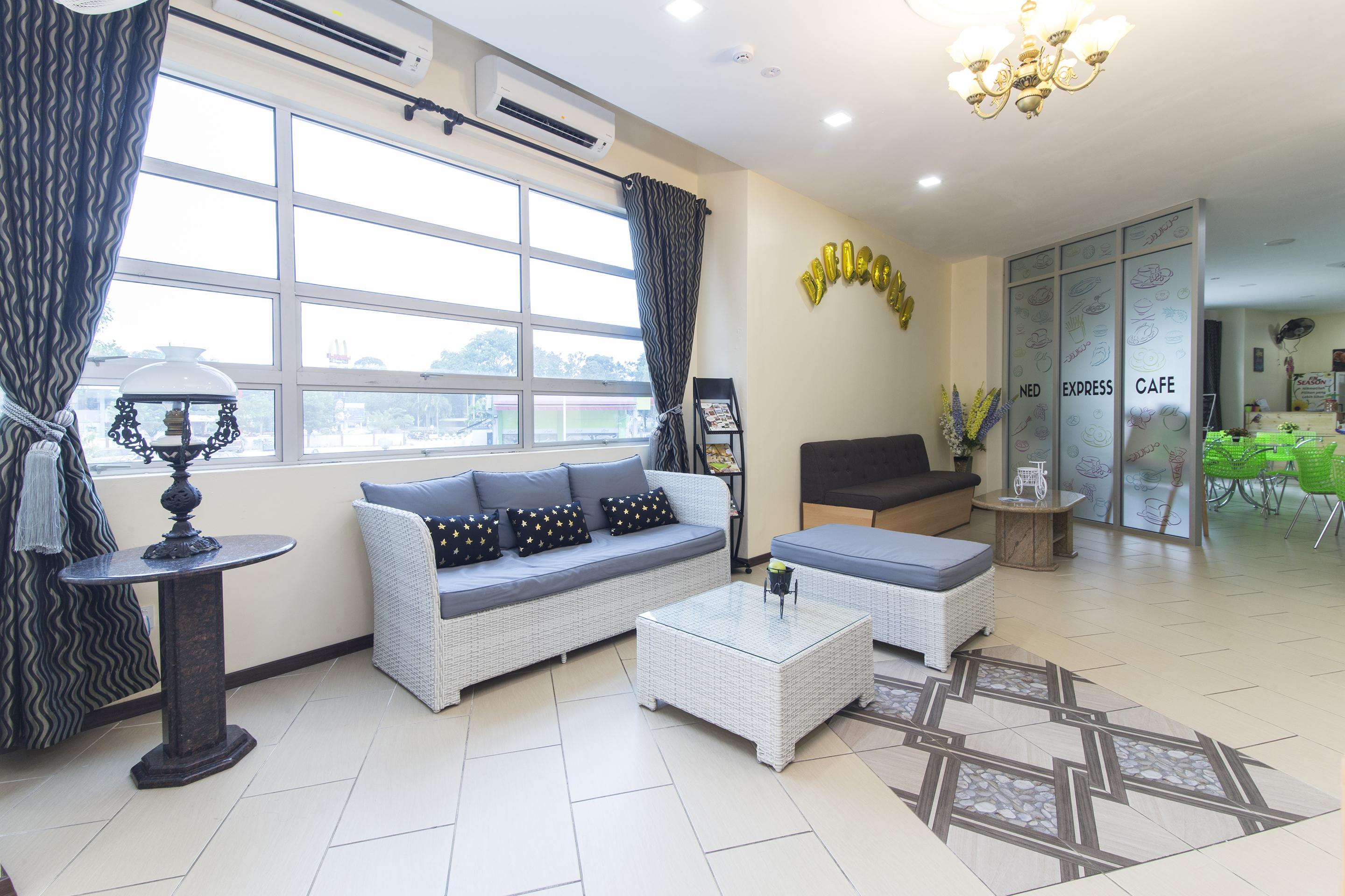 โรงแรมแอปเปิล ชาห์อาลัม ภายนอก รูปภาพ